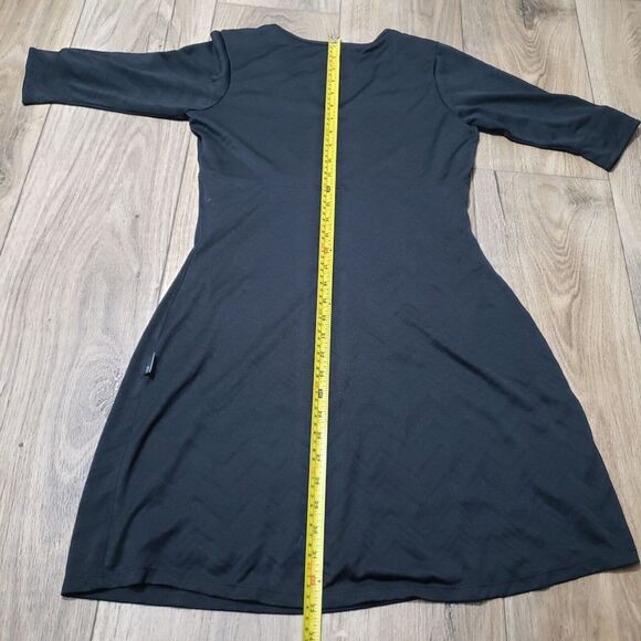 Mountain Hardwear Women's‎ M Medium Athletic Dress Lightweight Lined Quick Dry - Picture 11 of 14